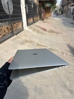 Mac Book Pro 2017