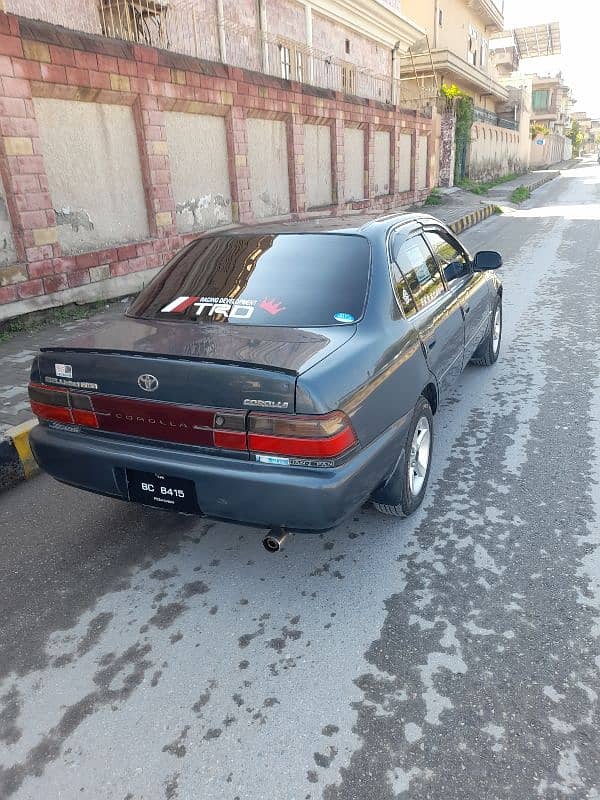 Toyota Corolla XE 1995 5