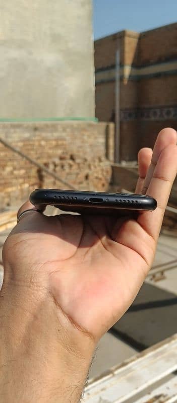 iphone XR ( jv sim ) 1