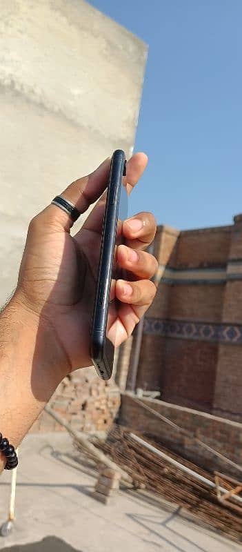 iphone XR ( jv sim ) 2