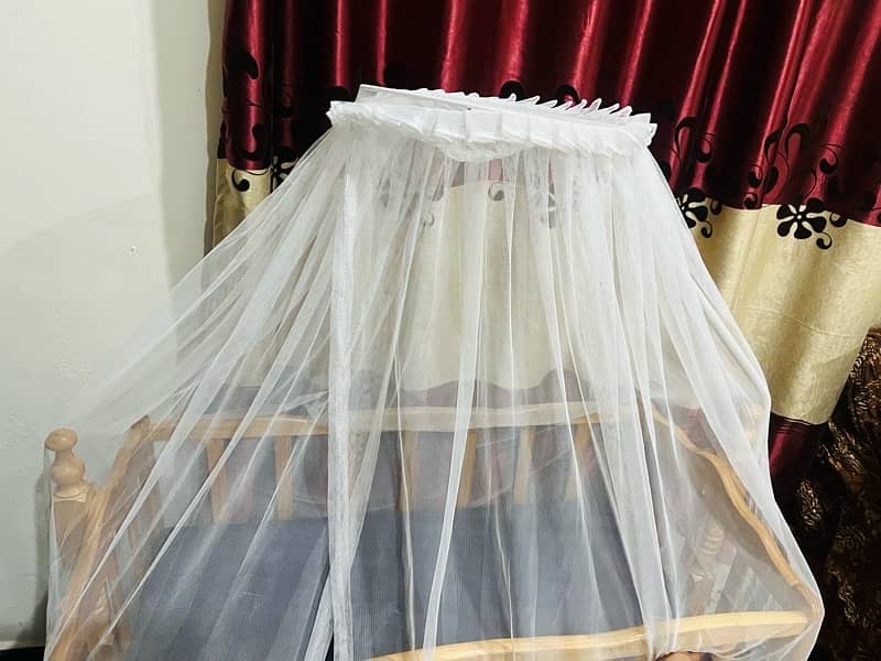 Baby wooden cot with swing 4