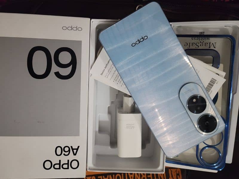 Oppo A60 Mobil 8/256 Complete Box 7 Month Warranty Contact 03027897026 1