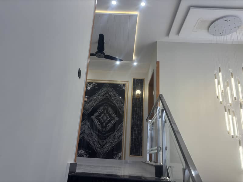 10 MARLA 5 BEDROOM HOUSE IN DHA PHASE 11 RAHBAR SECTOR 1 BLOCK EIS AVAILABLE FOR SALE 32