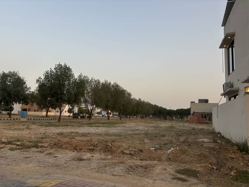 DHA RAHABR 4.5 MARLA COMMERCIAL PLOT DIRECT ONWER IS AVAILABLE FOR SALE 16