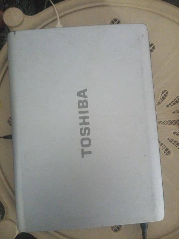 Toshiba Laptop For Sale 2gb 256gb 2