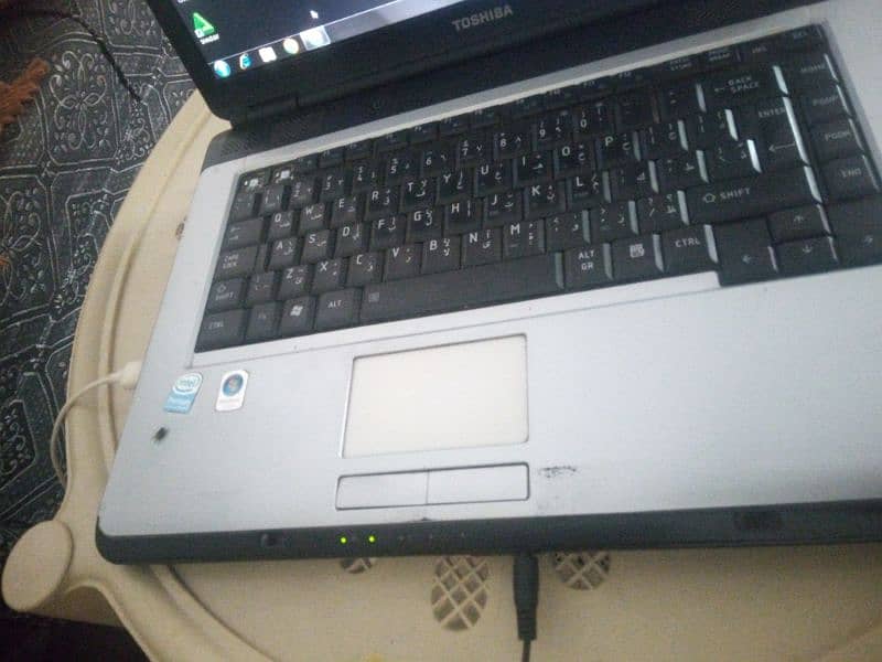 Toshiba Laptop For Sale 2gb 256gb 4