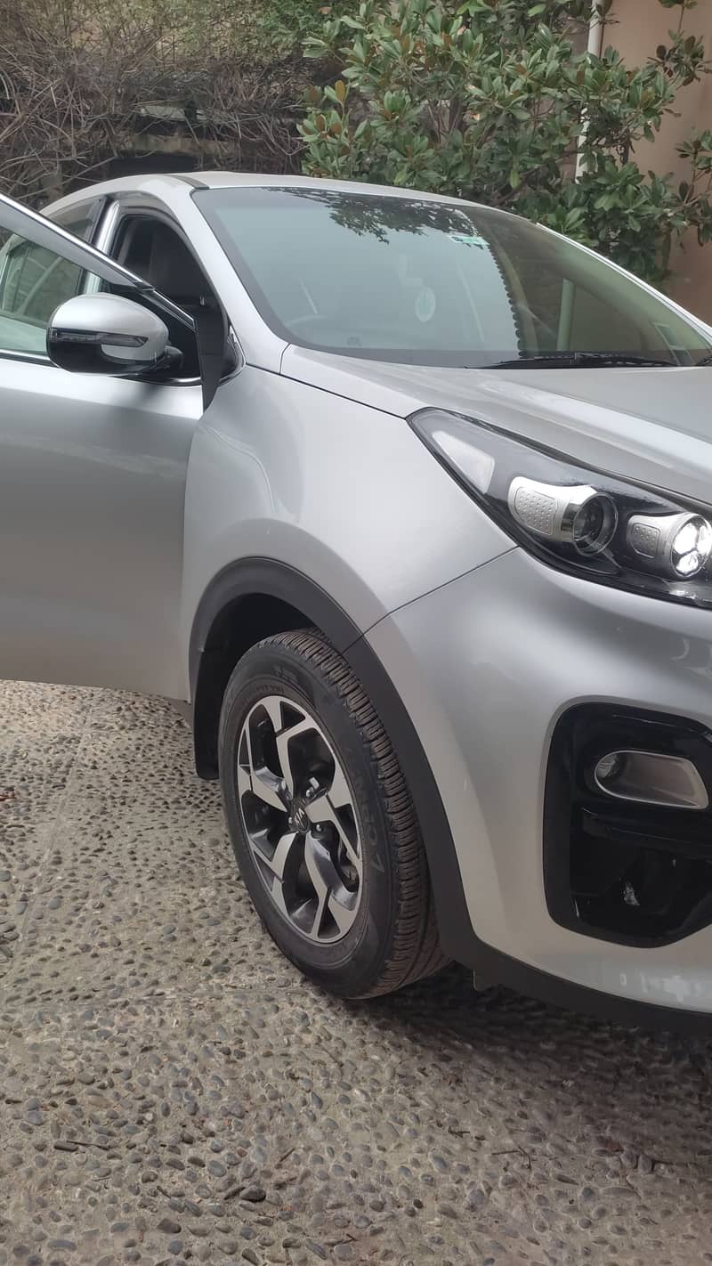 Kia Sportage alpha totally genuine 7