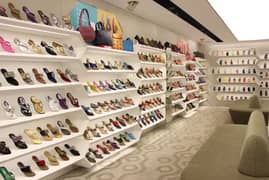 female shoes shop ke liye jarurat hai aise female