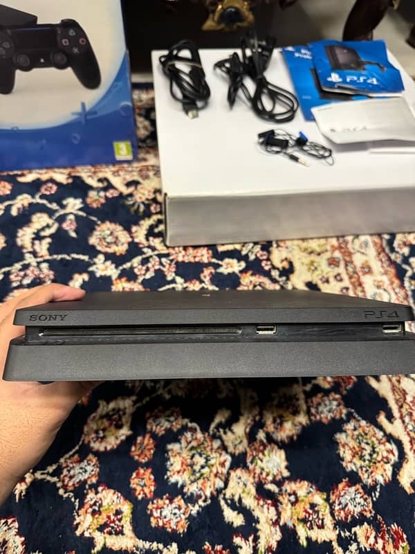 ps4 slim 1tb 2