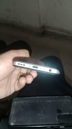 4gb 64 gb vivo y30 all okay