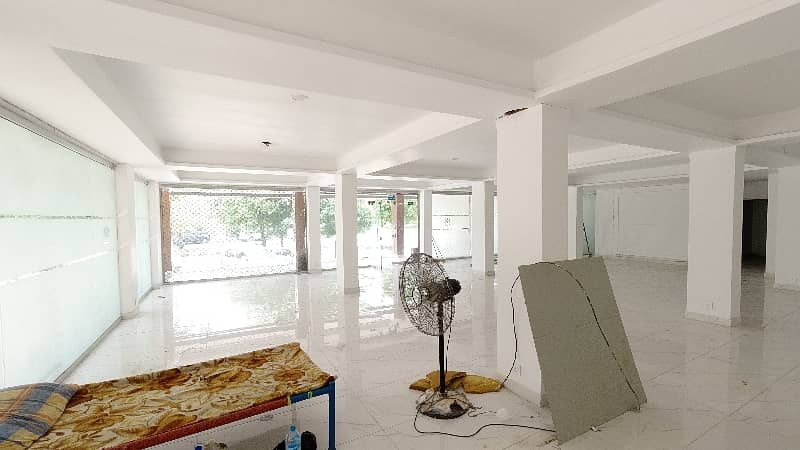 Prime Location 2750 Square Feet Building In G-8 Of Islamabad Is Available For Sale 3