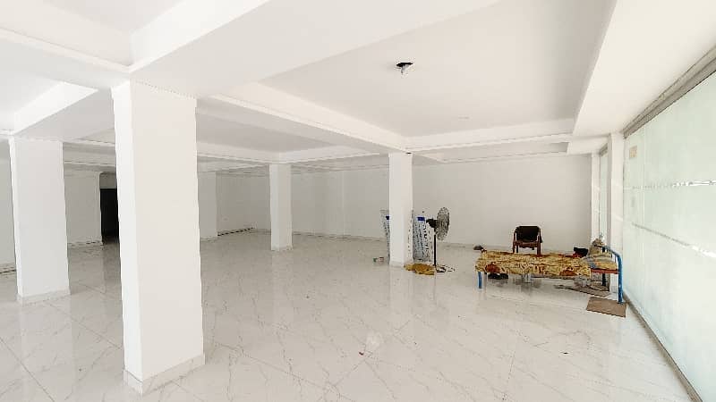 Prime Location 2750 Square Feet Building In G-8 Of Islamabad Is Available For Sale 8