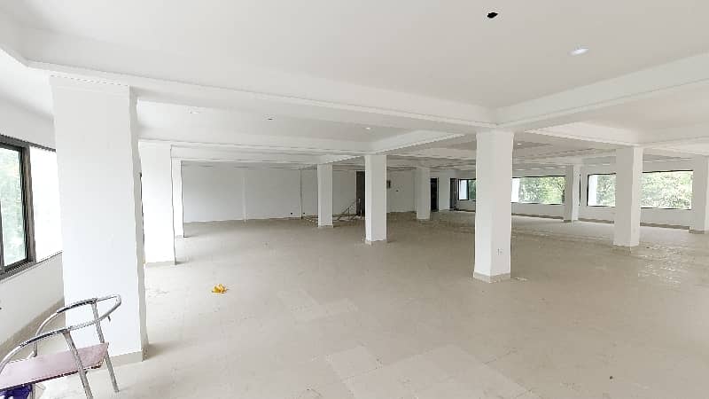 Prime Location 2750 Square Feet Building In G-8 Of Islamabad Is Available For Sale 10