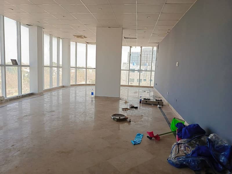 418 Sq Ft 1st Floor Office Available On Rent In I-8 Markaz Islamabad 1