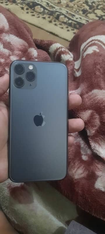 Iphone 11 Pro Factory Unlock Black colour 0