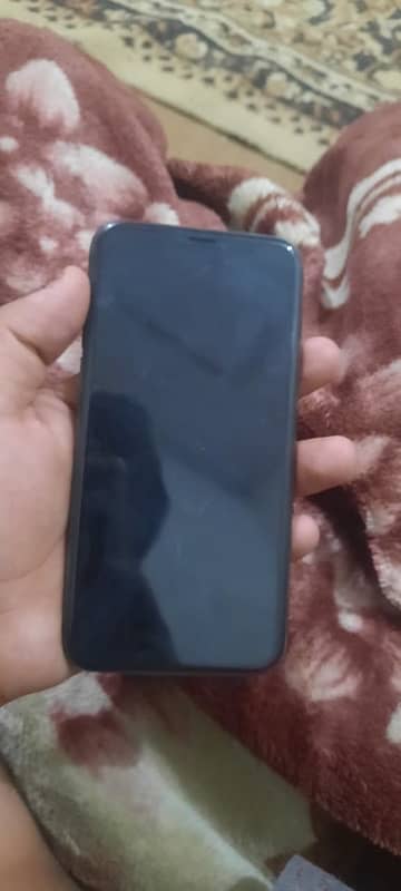 Iphone 11 Pro Factory Unlock Black colour 3