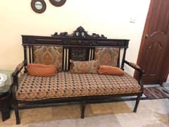 5 Seater Chinyoti style sofa set