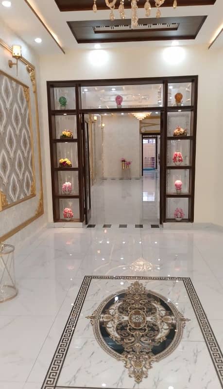 Beautiful House In Johar Town Lahore Ideal Location Block F2 For Sale 3