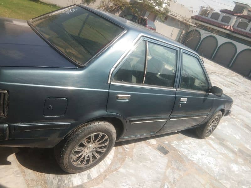 Nissan Sunny 1985 twincam 16value Engine 2