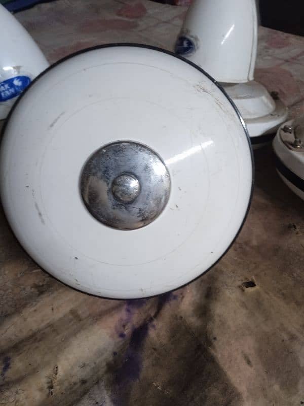 5 celling fan good condition PAK FAN 0