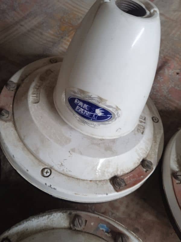 5 celling fan good condition PAK FAN 3