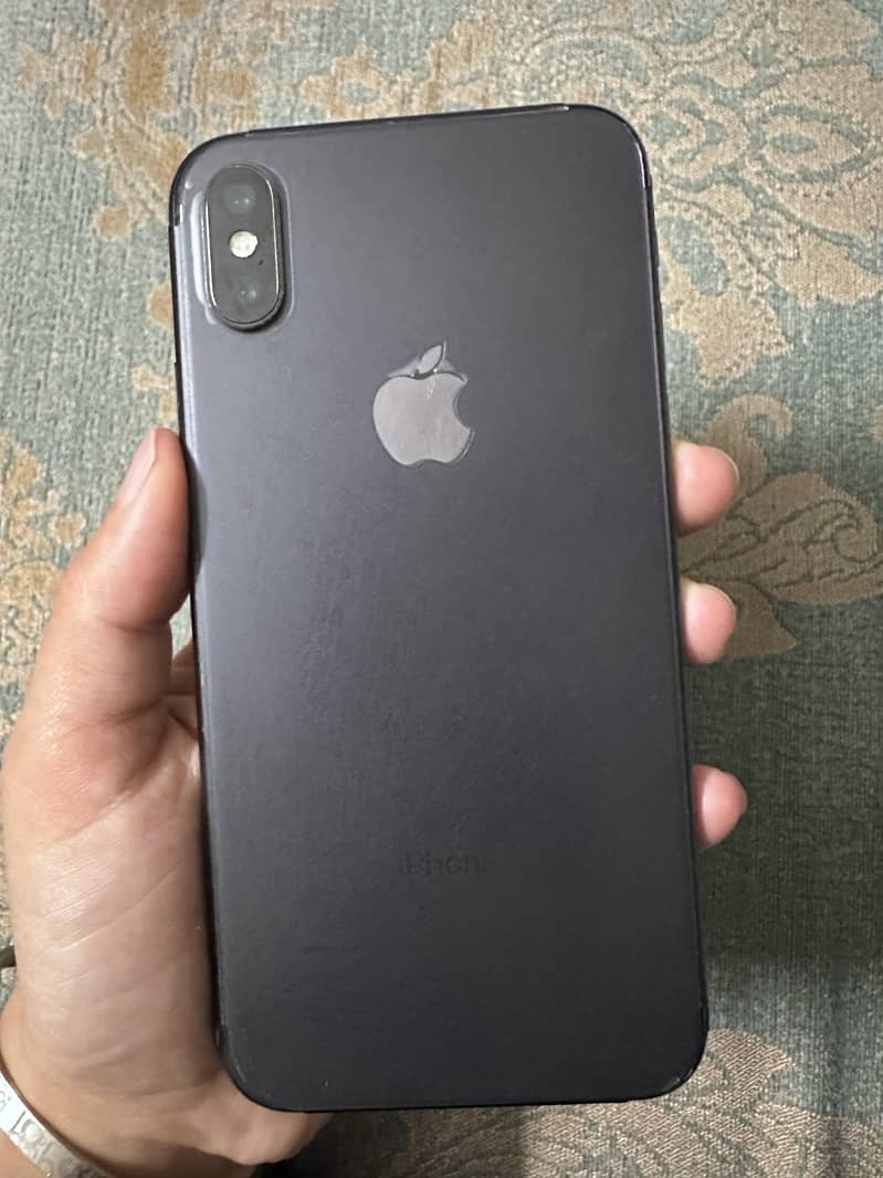 Apple iPhone X (256 GB) 0