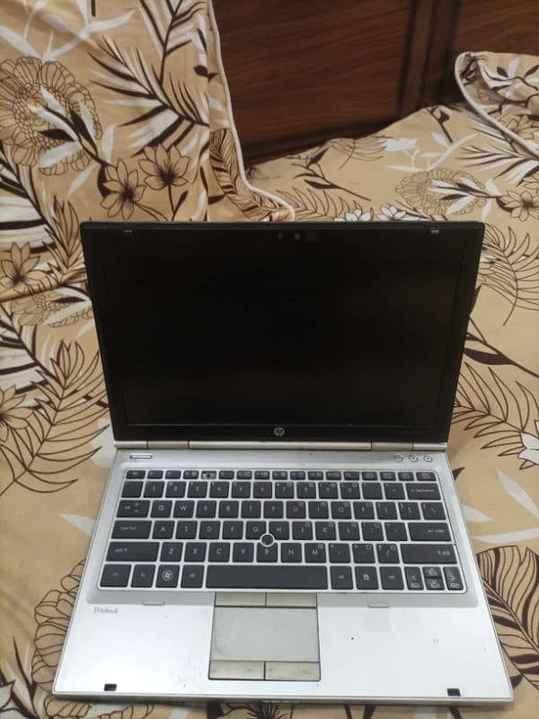 HP ELITEBOOK 2560 P 4