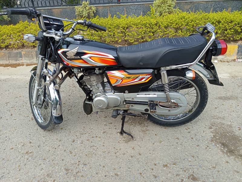 Honda 125 2021 out class 3