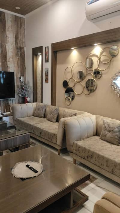 7 Seater Designer Sofa Set - 5 Month used only