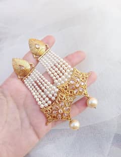 Fancy Gold Plated Earrings With Artificial Stones - 1 pair