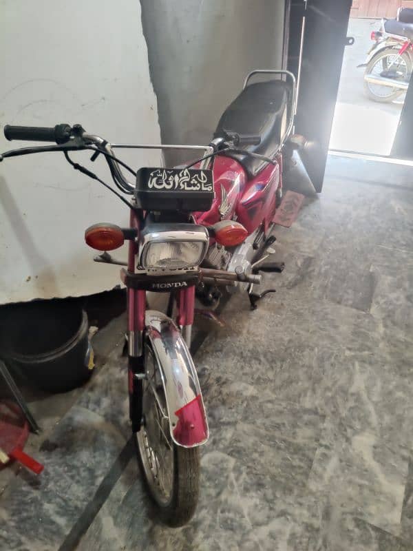 honda 125 for sale 1st owner bike 3