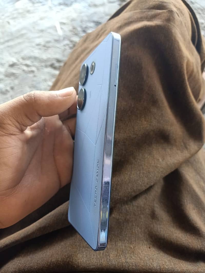 Tecno camon 20 8/256 10/10 condition 3