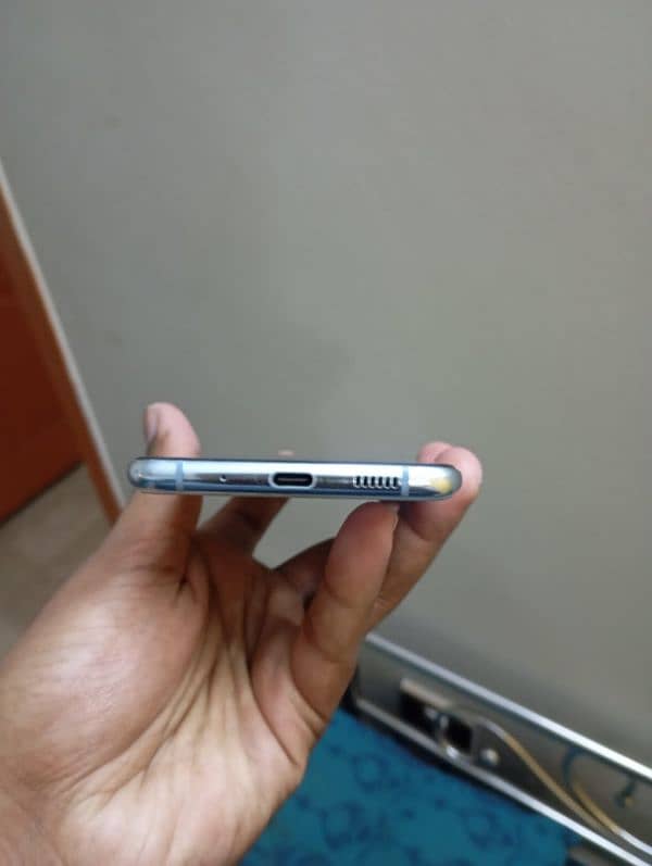 Samsung S20 Plus Official PTA Approved 5