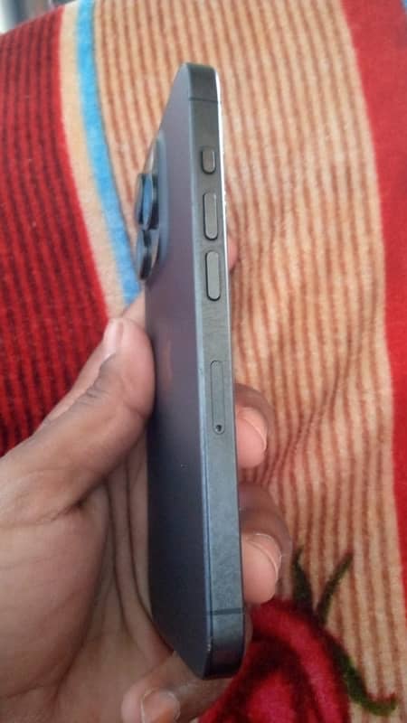 iPhone 15 pro 512 gb 1