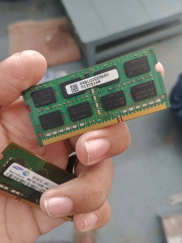 4Gb ram 2 for sale 4