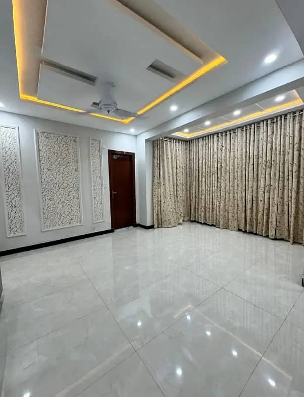 Fully Renovated Tile Floor Flat For Sale G-11/4 PHA D-Type First Floor 3