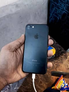 iphone 7 32GB Non pta for parts 03209041035 WhatsApp