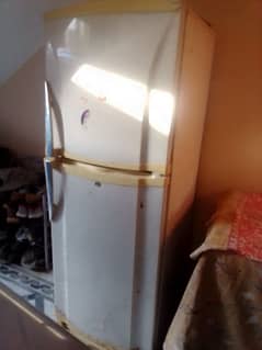 Dawlance Fridge 4 Sale