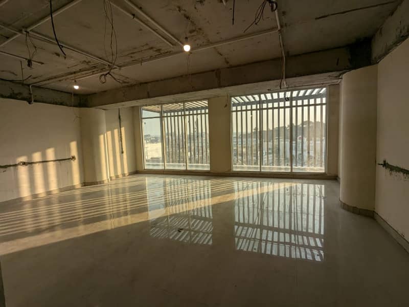 Brand New Building For Rent Located At Main GT Road Rawalpindi Suitable For NGOs IT Software Companies Brands Outlet Multinational Companies Offices Showrooms Food Court Etc 0