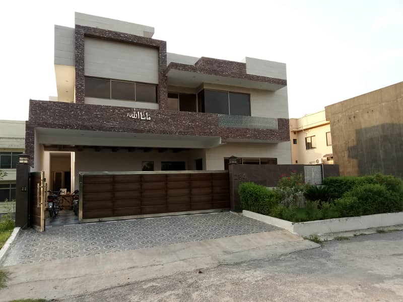 40x80 Size Luxury House Available For Sale 2