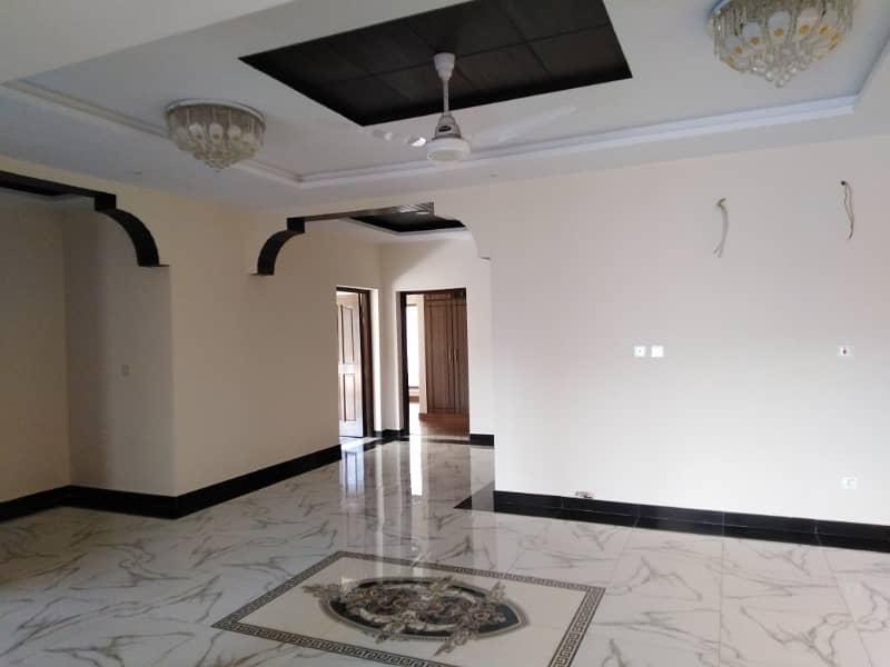 40x80 Size Luxury House Available For Sale 26