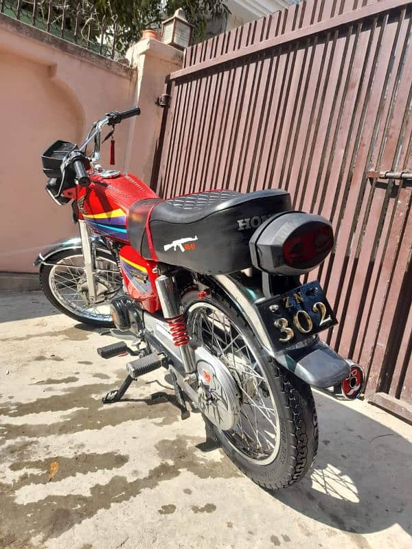 Honda CG 125 model 2012 for urgent sale 0