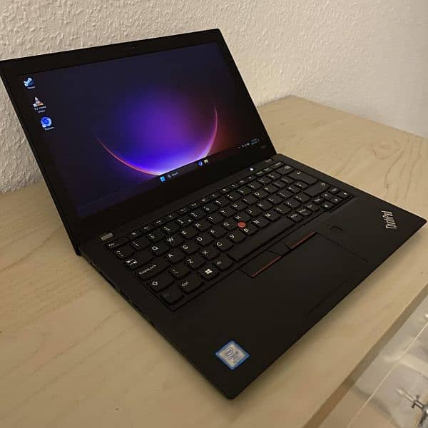 Lenovo ultra slim mini Laptop corei5 7TH Gen 13"display full HD 1080p 0