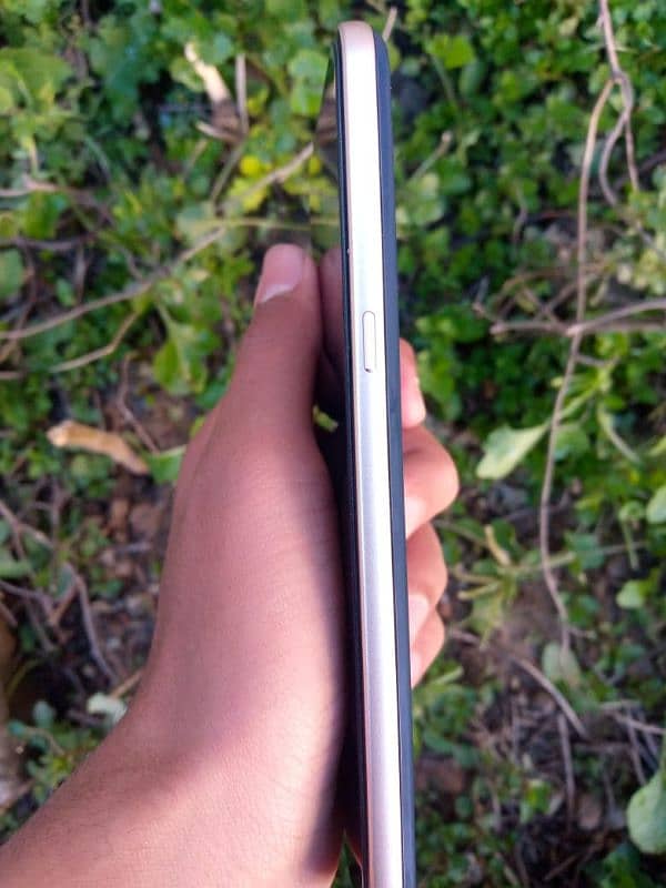 LG v60 thing 5g for sale single sim approved 4