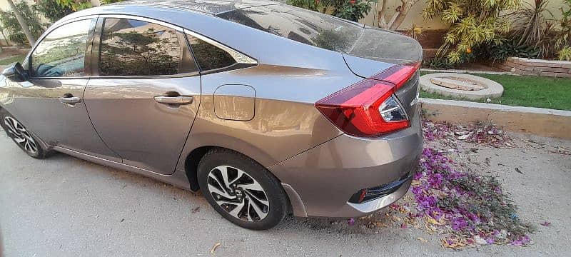 Honda Civic Oriel 2017 3