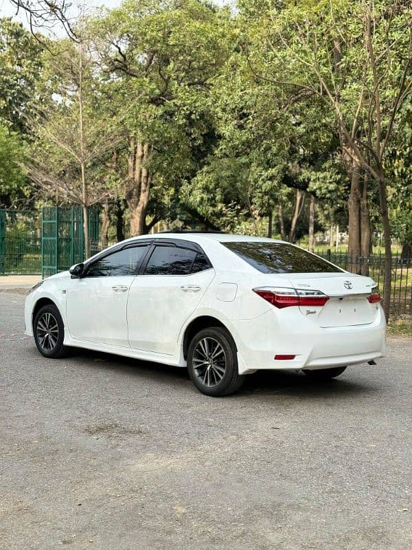 Toyota Altis Grande 2019 5