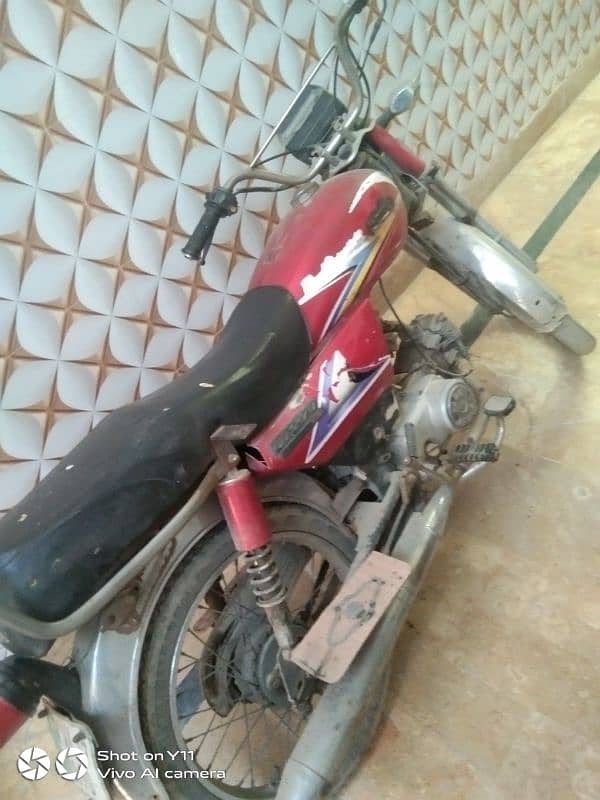 crown bike for sale koi kam ni hone wala only service hone wali ha 1