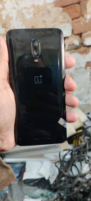 OnePlus 6T 1