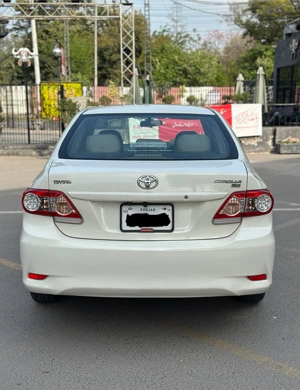 Toyota Corolla XLI 2013 1