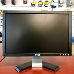 17 inch LCD's (10 Pieces) available as LOT